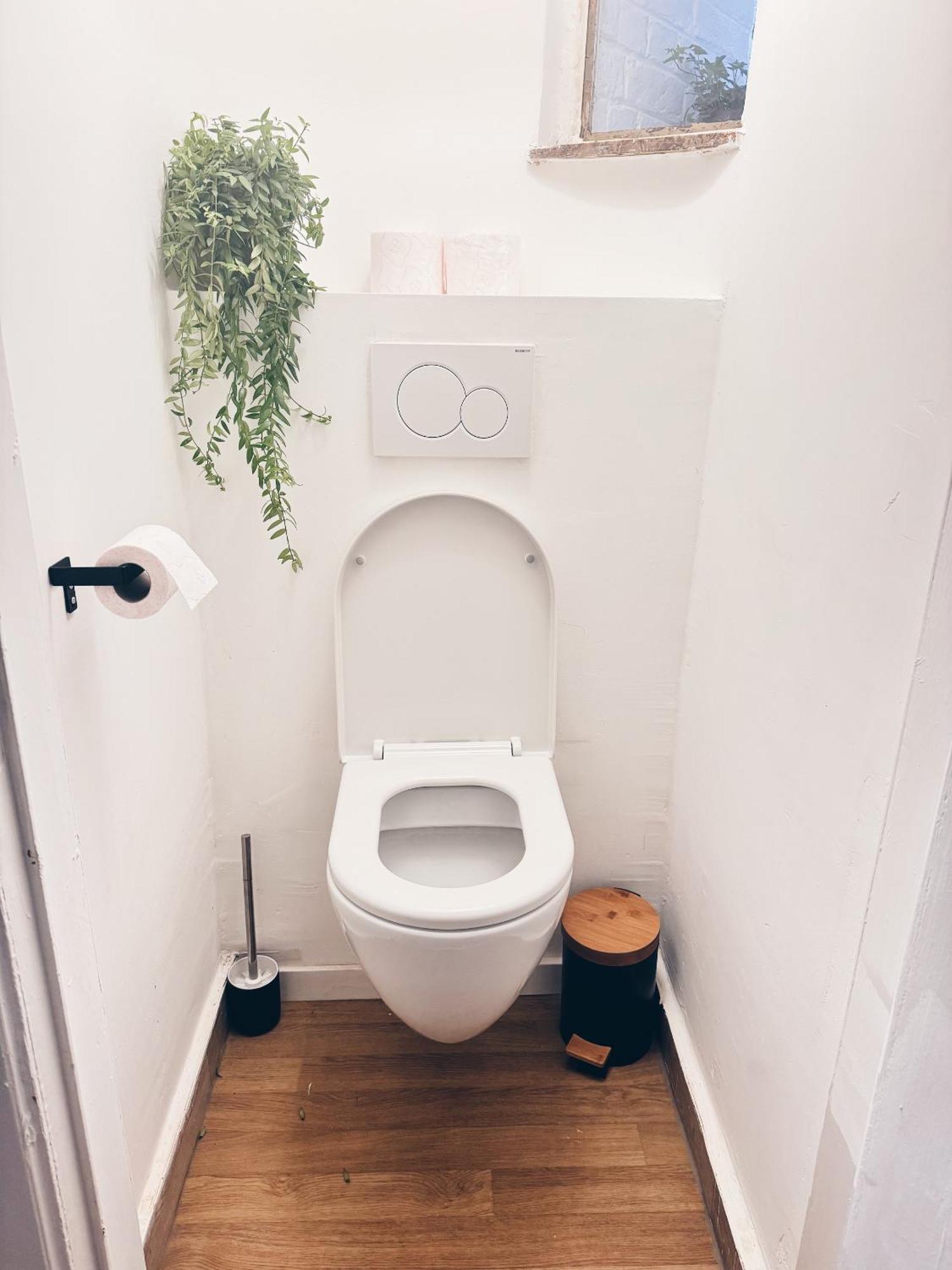 Les Deux Cours Apartment *